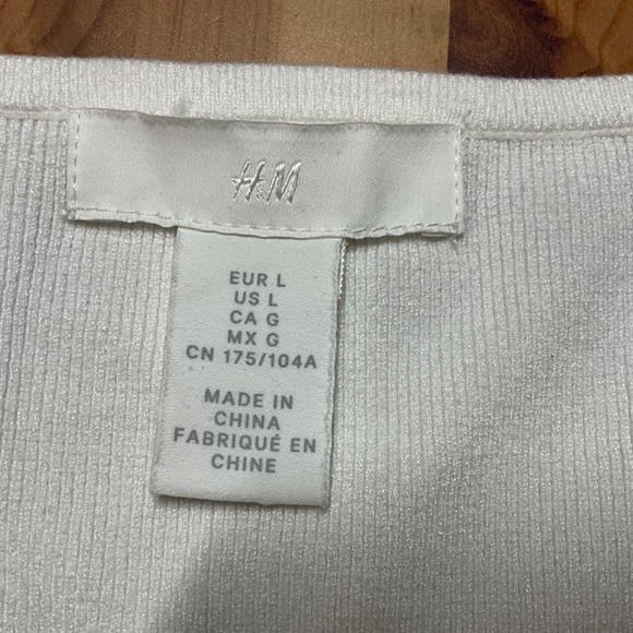 H&M Ivory Crop / Tank Top Stretchy Knit Wide Straps Viscose Elastane Blend Sz L - Picture 5 of 9